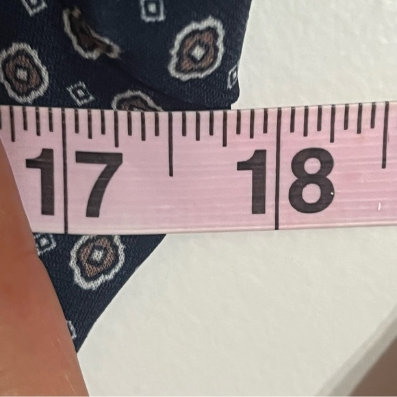 Gilli Carenza Faux Wrap Geometric Print Size Small V-Neck Dress Navy Blue - Picture 8 of 12